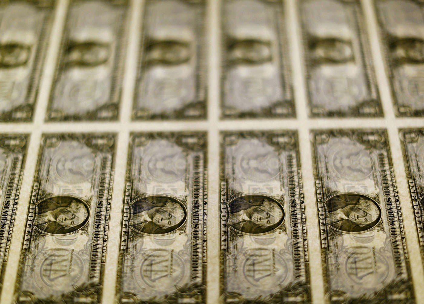 En dos meses el dólar “flotante” subió en promedio 3,38 bolívares diarios