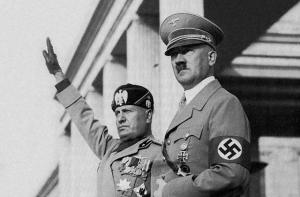 90 años más tarde salen a la luz unas extrañas fotos que Hitler mandó a destruir