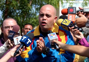 Leonardo Fernández: Venezolanos quieren diálogo, pero también revocatorio