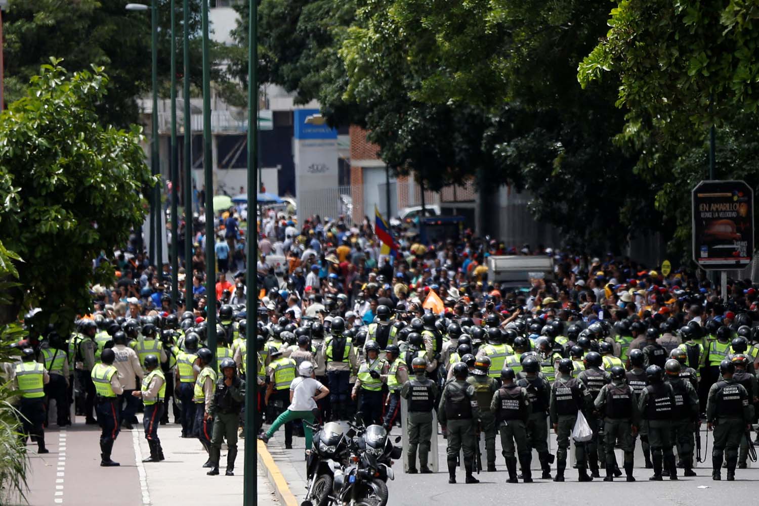 Prohíben realizar marchas en zonas de seguridad