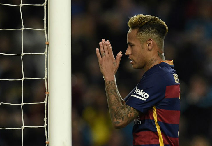 Barcelona admitió dos delitos en fichaje de Neymar