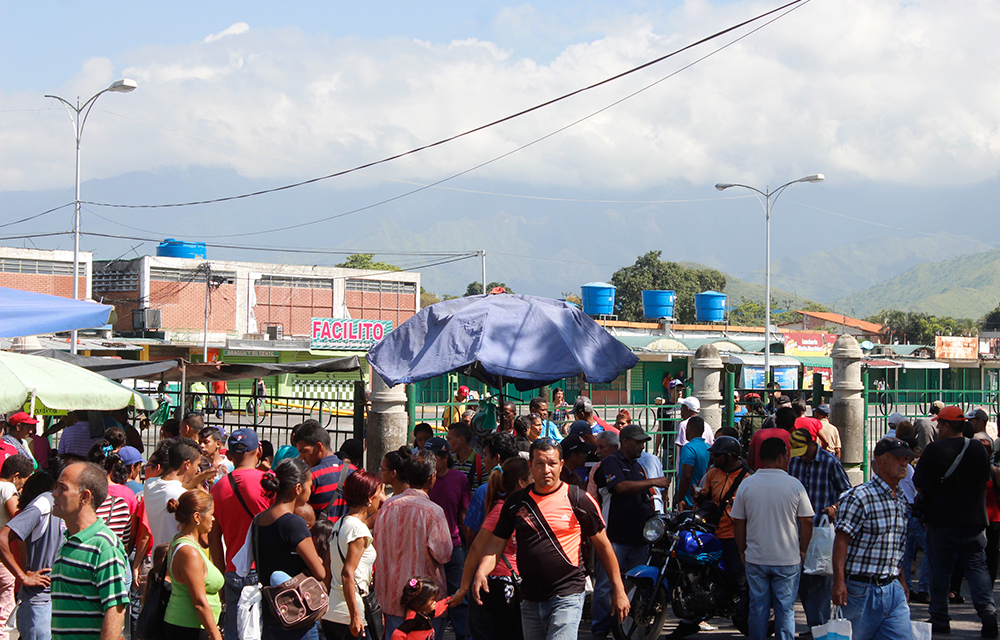 El kilo del pimentón llegó a 1.500 bolívares