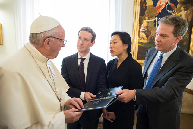 El papa sostiene encuentro con Mark Zuckerberg sobre cómo ayudar a los pobres
