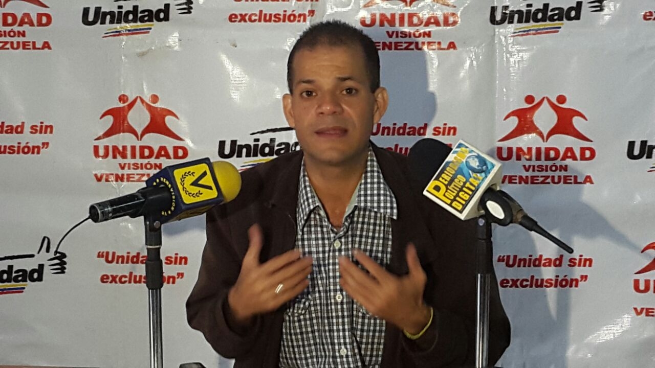 Omar Ávila: Los Clap son consecuencia de errores políticos del gobierno