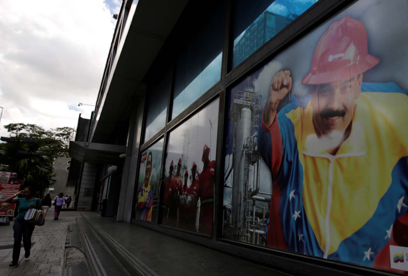 Sanciones internacionales ponen contra las cuerdas al régimen chavista en Venezuela (Documento)