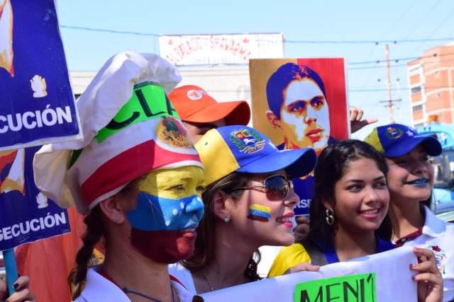 ZULIANOS TOMAN MARACAIBO (2)