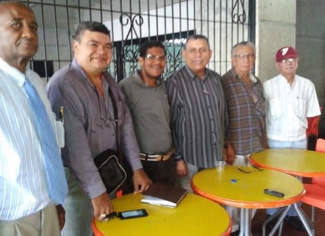 Hugo Maestre y equipo del MR en Guayana (2)