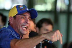 Capriles: Que el mundo actúe contra enchufados que se hicieron ricos con dinero venezolano