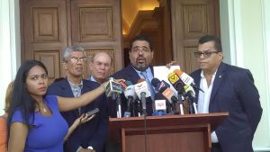 Diputados de Vente Venezuela exigen a la AN reiniciar juicio político contra Maduro