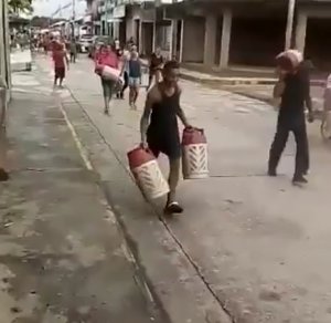 Reportan saqueo de gas doméstico en Yaguaraparo, estado Sucre  (Video)
