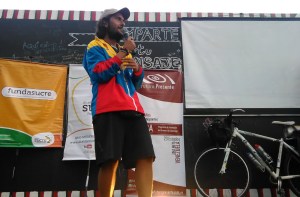Pasión por Nuestro País llevó a cabo conversatorio con el cicloturista Tabaré Alonso