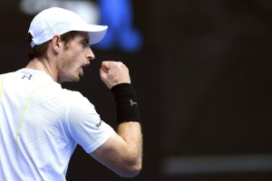 Andy Murray se olvidó del dolor en el tobillo y pasa a octavos en Abierto de Australia