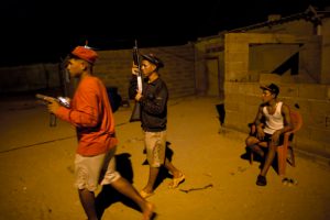 Crece la piratería en el estado Sucre, la región más pobre del país y bastión del chavismo