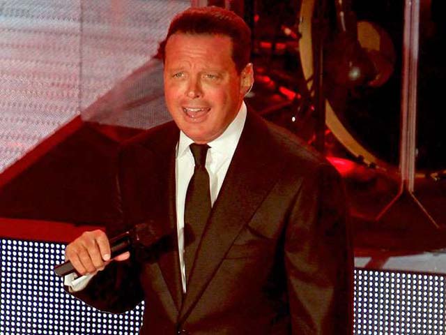 El nuevo rostro de Luis Miguel luce irreconocible (Fotos)