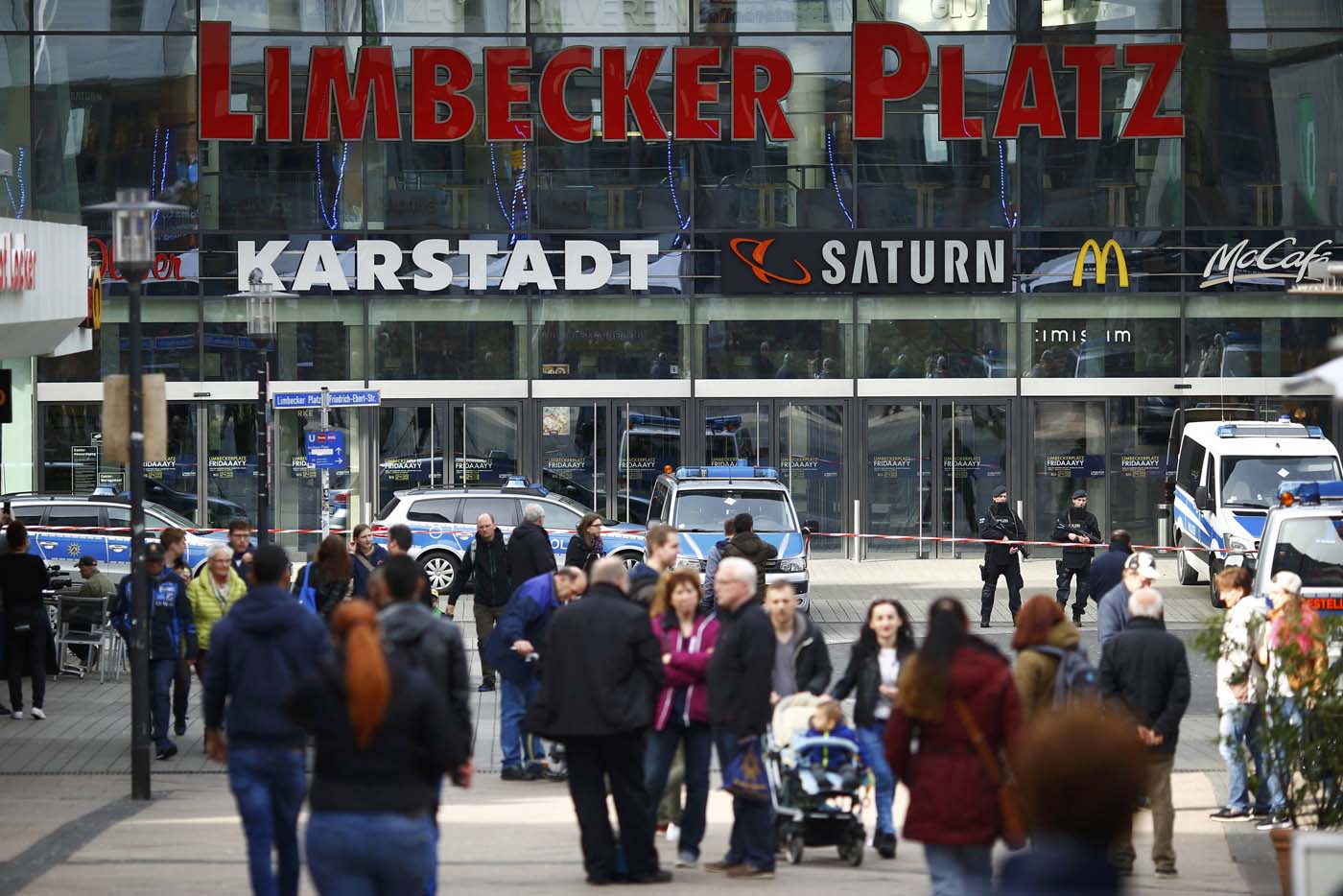 Policía alemana cierra un centro comercial ante indicios de posible ataque