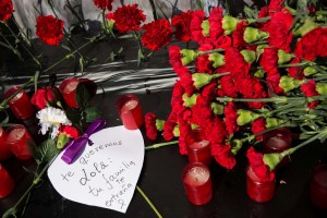 España llora a los muertos de los atentados terroristas de hace trece años (Fotos)