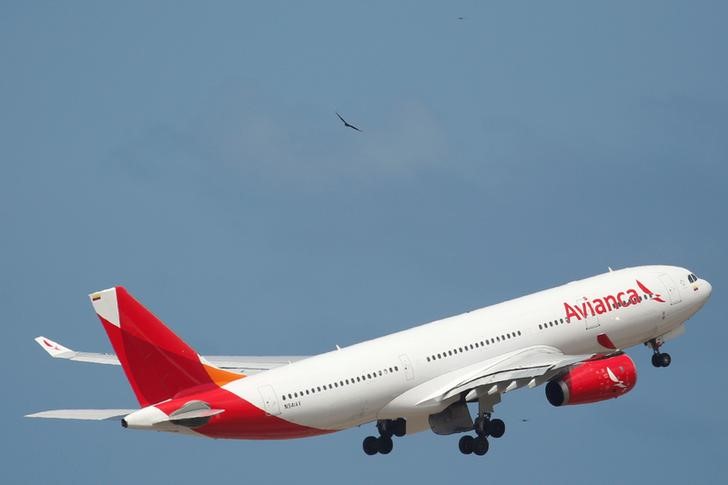 Avianca suspende por dos días venta de vuelos domésticos en Colombia