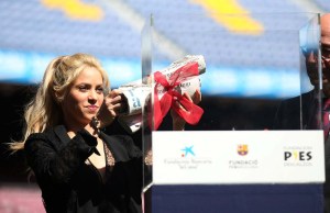 Shakira y el Barcelona construirán una escuela en Barranquilla