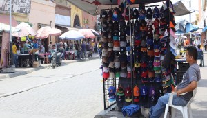 Mitad de la población venezolana se dedica al comercio informal