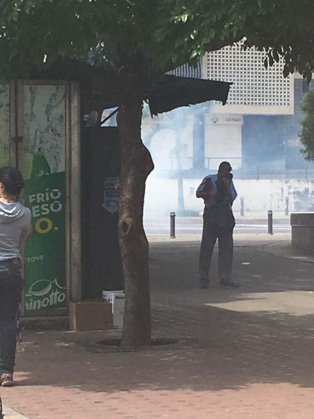 Manifestantes reprimidos en chacaito