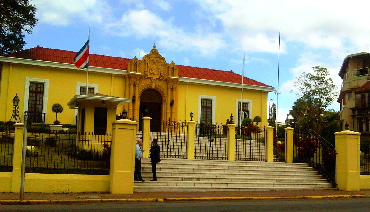 Costa Rica cerrará su embajada y su consulado general en Venezuela este #1Oct