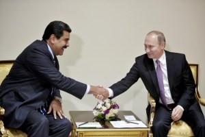 Maduro y Putin discutieron por teléfono situación de mercado petrolero