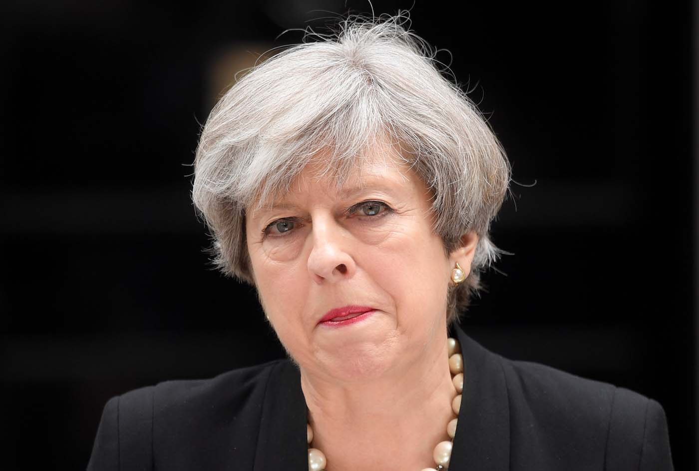 Theresa May se solidariza con las víctimas del atropello ocurrido en Londres