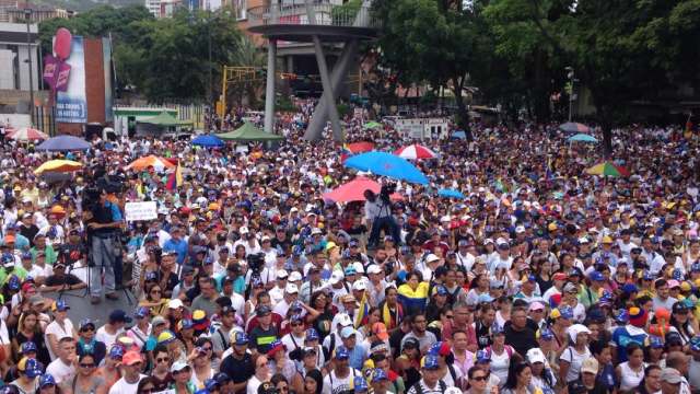 Un gentío fue a respaldar a RCTV. Foto: Cortesía