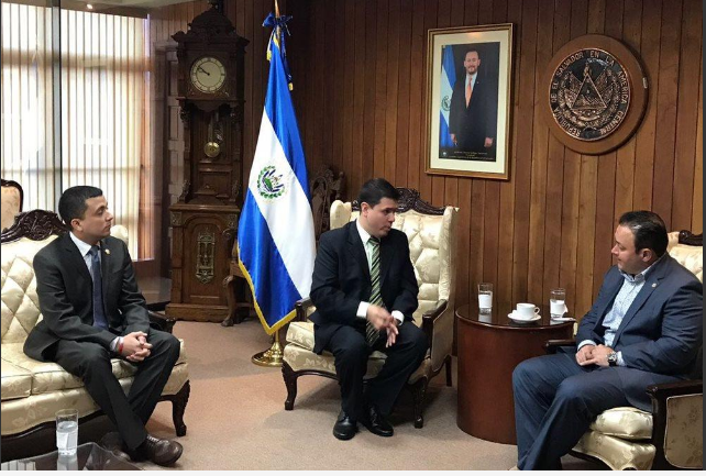 Diputado Rosmit Mantilla se reunió con presidente del parlamento de El Salvador