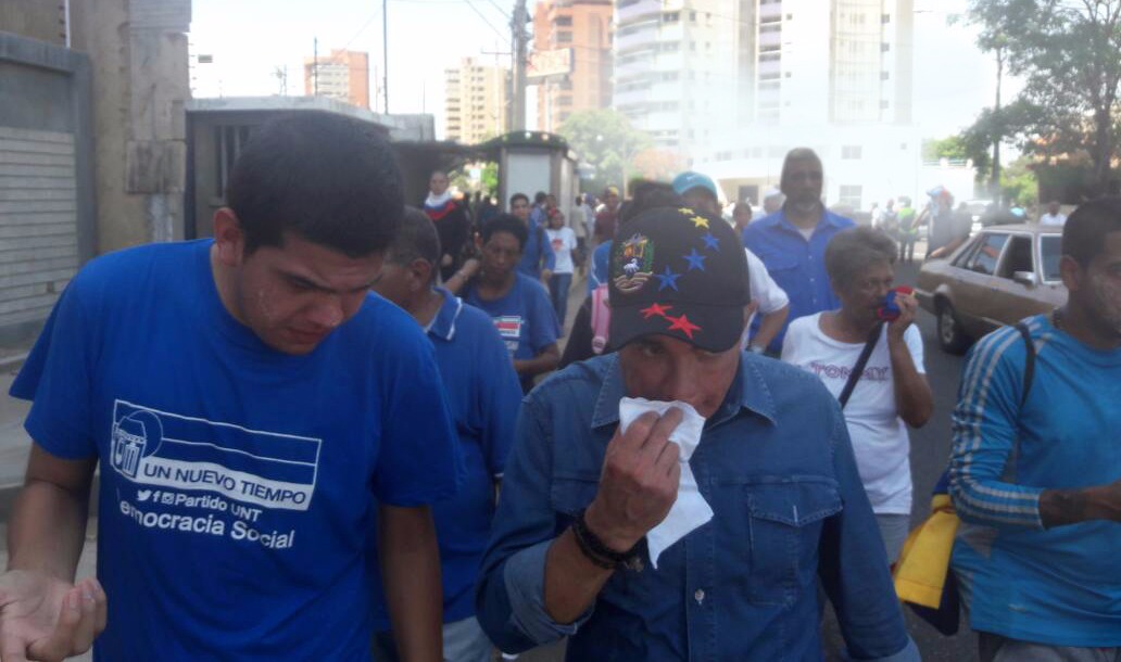 Manuel Rosales: Atacaron una movilización pacífica que solo exigía respeto a la Constitución