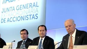Escotet asume la presidencia de española Abanca