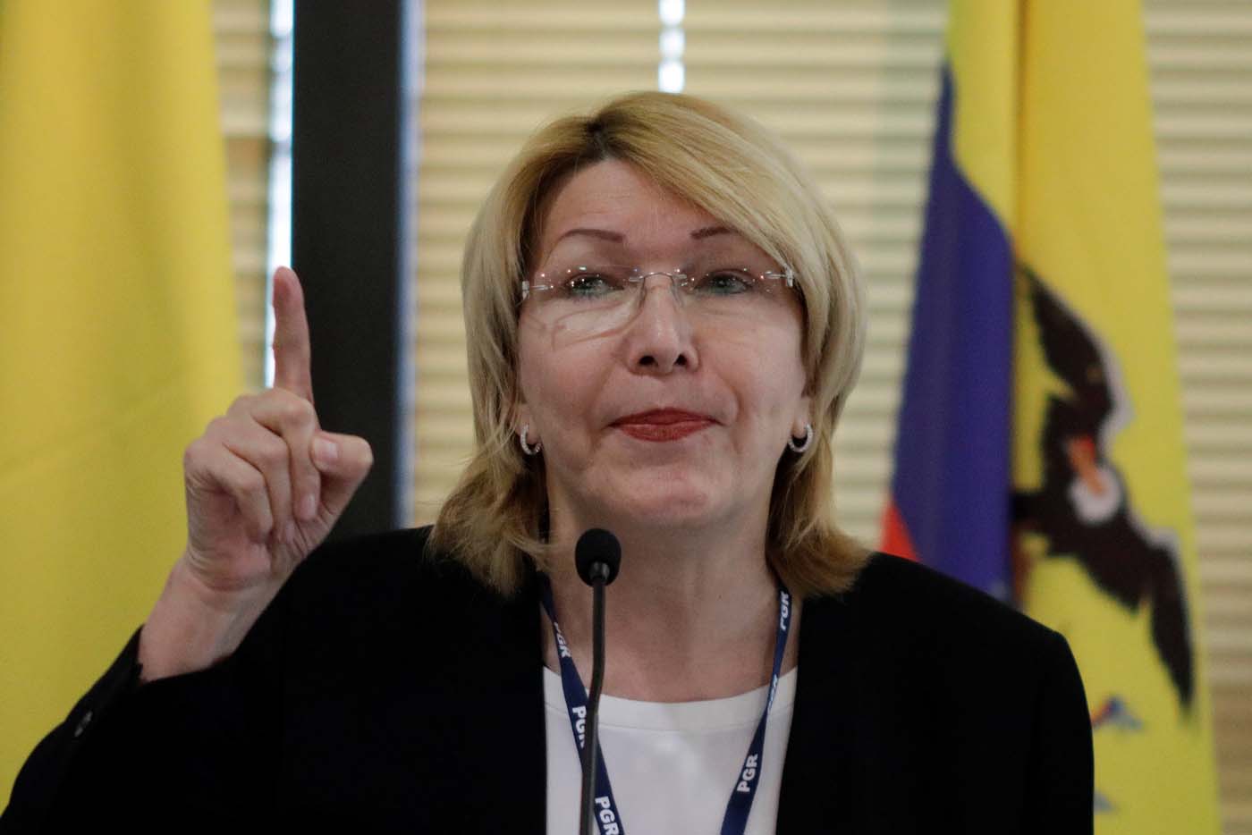Fiscal  Luisa Ortega denuncia que gobierno de Maduro envió sicarios a buscarla