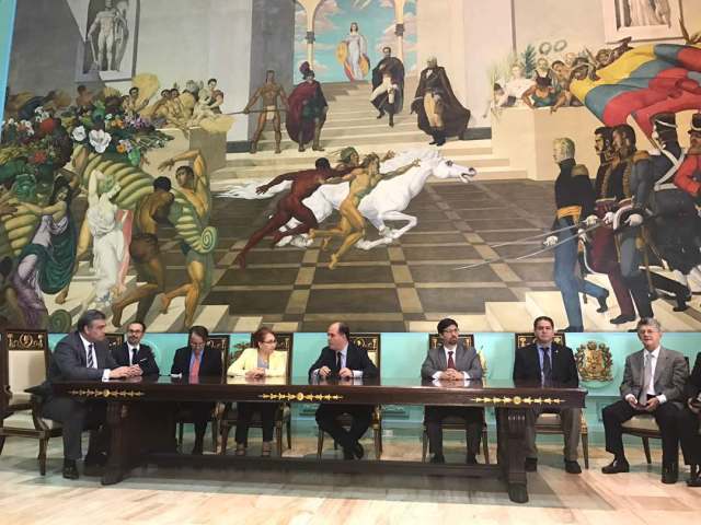AN se reúne con cuerpo diplomático en el Palacio Federal Legislativo