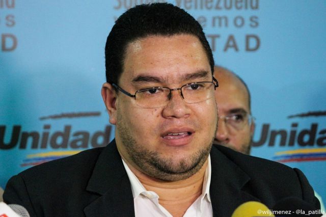 Francisco Castro, integrante de la MUD // Foto Wil Jiménez - LaPatilla.com