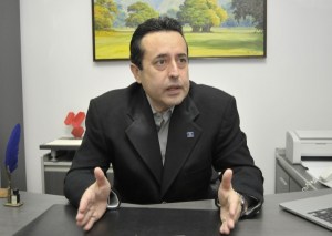 Roberto León Parilli: Cono monetario se quedó corto con la inflación del país