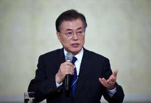 Presidente surcoreano reúne gabinete de seguridad tras cancelación de cumbre Trump-Kim