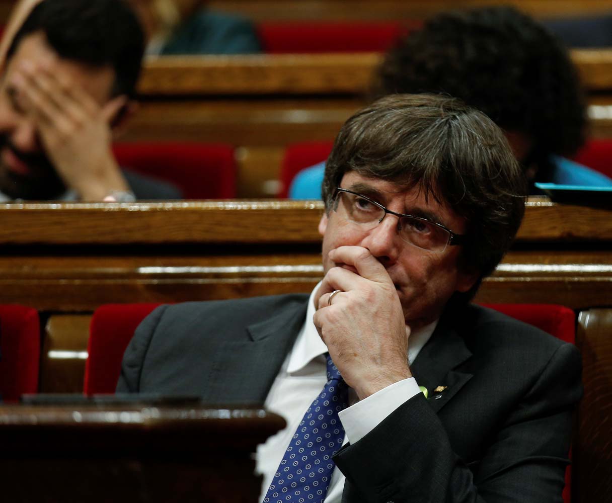 Fiscalía española pide orden de detención europea contra Puigdemont