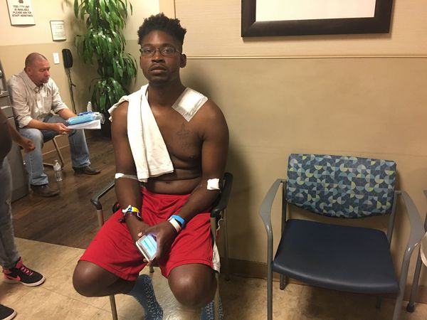 Así vivirá Jonathan Smith, el joven que salvó a 30 personas en Las Vegas