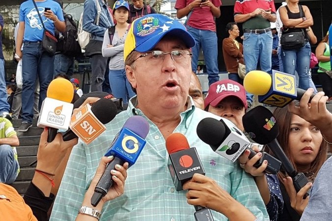 César Pérez Vivas denunció que el profesor Leonardo Daza fue secuestrado por colectivos en Apure