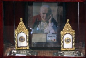 Robadas las reliquias de San Juan Pablo II en un santuario italiano
