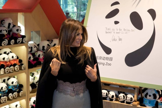 U.S. first lady Melania Trump leaves well wishes on a board after visiting the panda enclosure at the zoo in Beijing, China, November 10, 2017. REUTERS/Ng Han Guan/Pool
