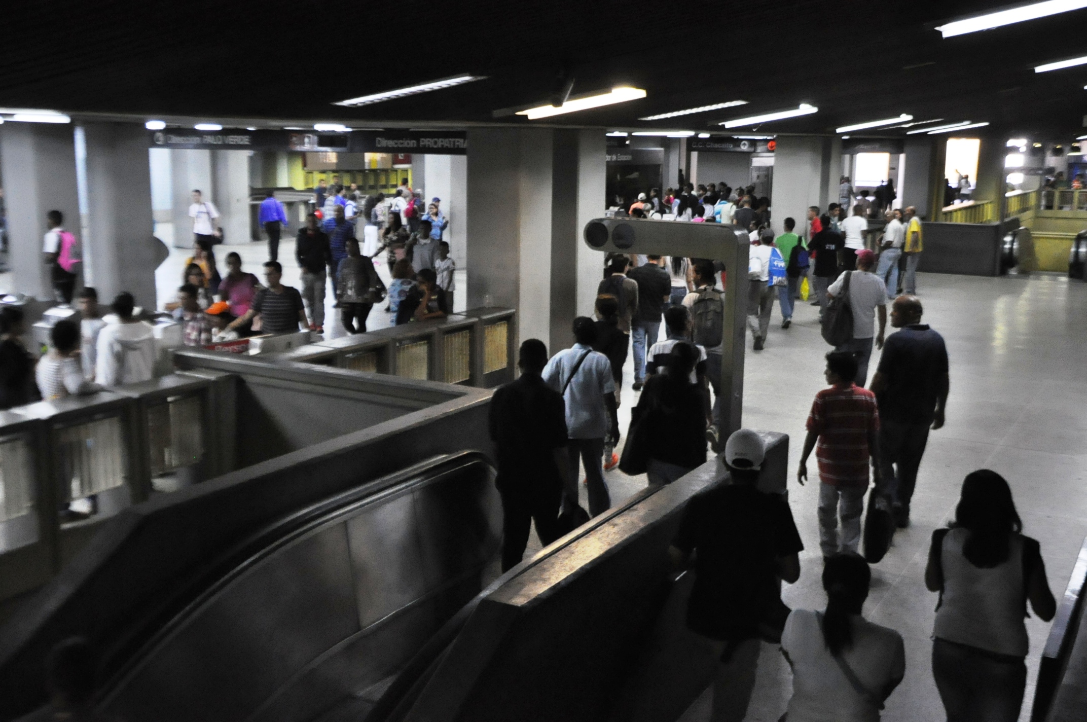 Al menos 126 escaleras mecánicas están inoperativas en 3 líneas del Metro de Caracas