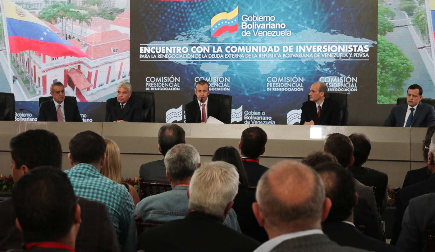 Los detalles de la “reunión perdida” entre el Gobierno y los tenedores