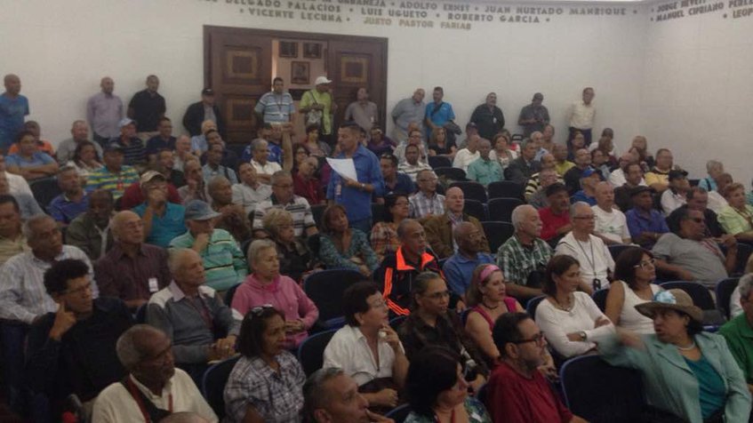 Al menos 200 jubilados demandarán al Metro de Caracas por incumplir decretos presidenciales