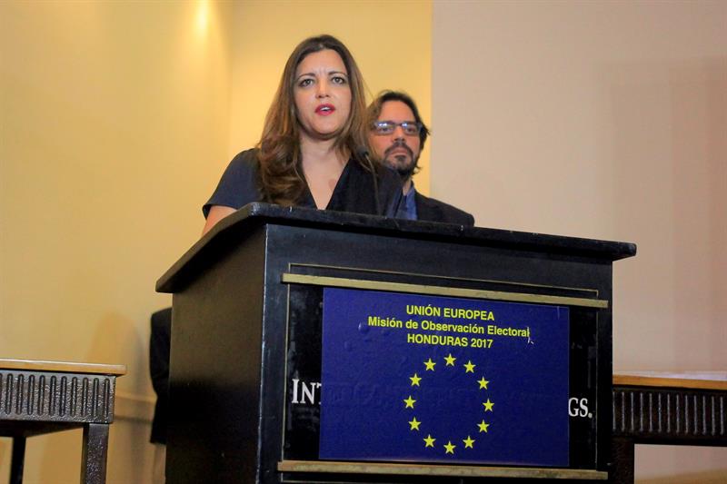 La UE apoya la petición de la oposición sobre recuento de votos en Honduras