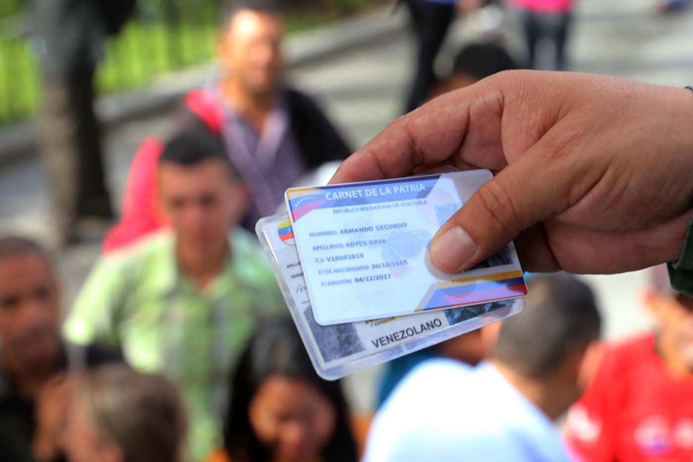 Maduro anuncia pago de bono por Carnet de la Patria de 2.000 bolívares soberanos