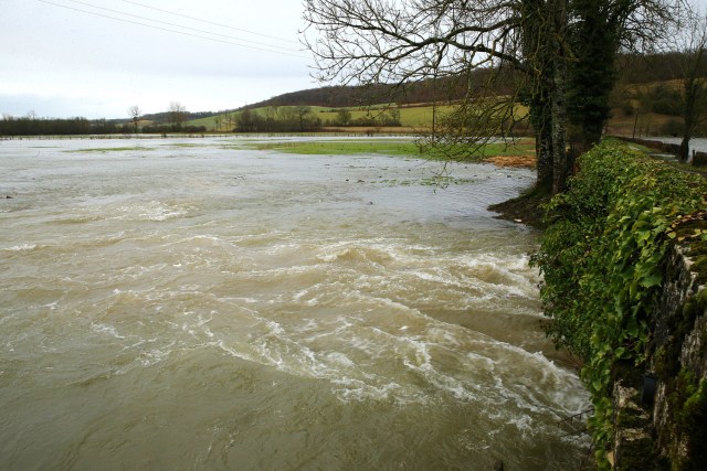 A picture taken on January 5, 2018 near Rouvres-sur-Aube, shows the flooded Aube river. A 70-year-old German citizen is missing since yesterday, "probably washed into the flooded river", the local prefect declared on January 5, 2018. / AFP PHOTO / FRANCOIS NASCIMBENI