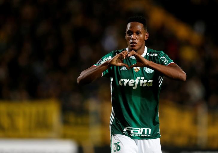 El Barcelona ficha al colombiano Yerry Mina por 11,8 millones de euros