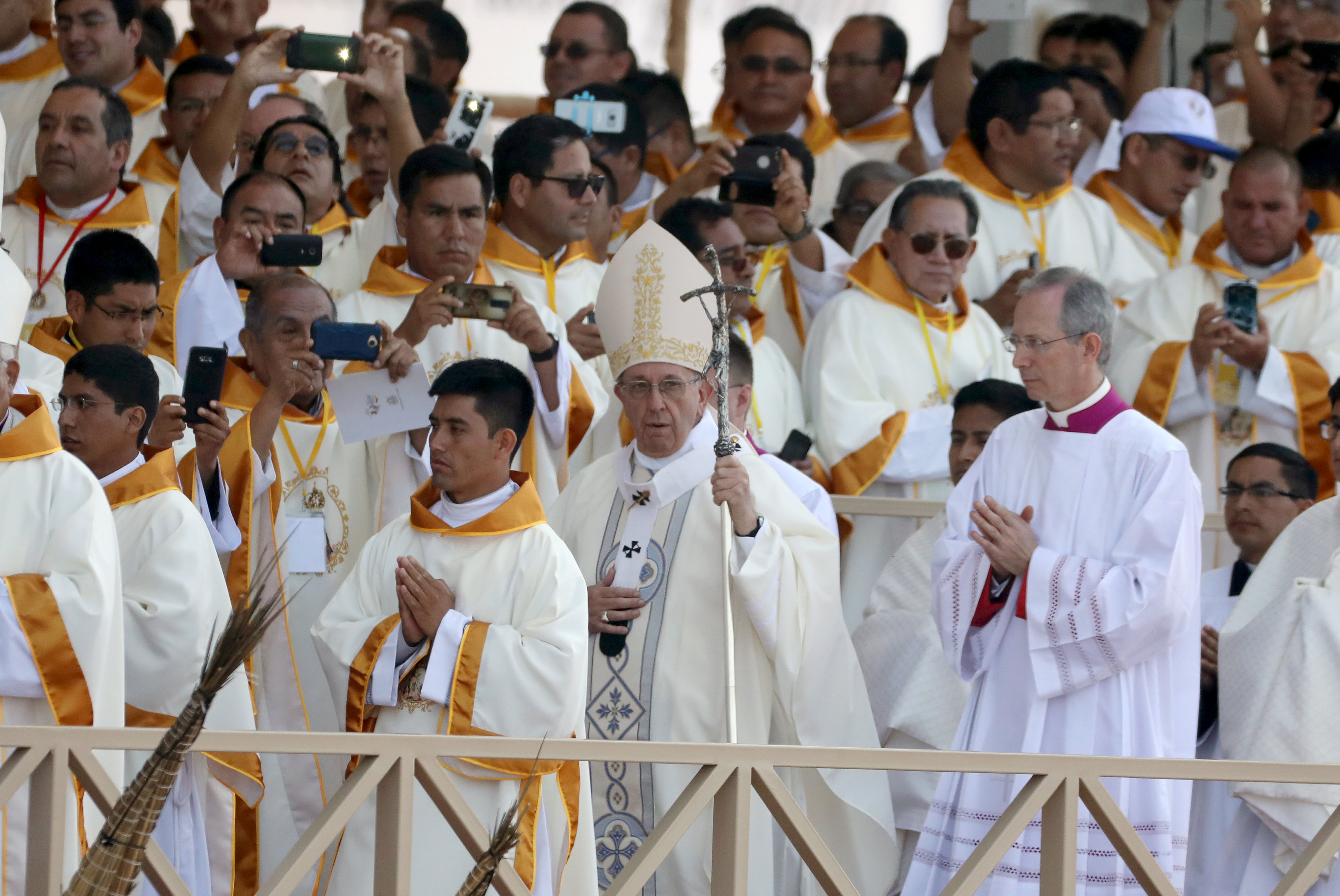El Papa condena inseguridad en Trujillo, ciudad peruana agobiada por el crimen