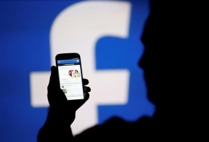 Irlanda abrió una investigación tras el pirateo de 50 millones de cuentas en Facebook